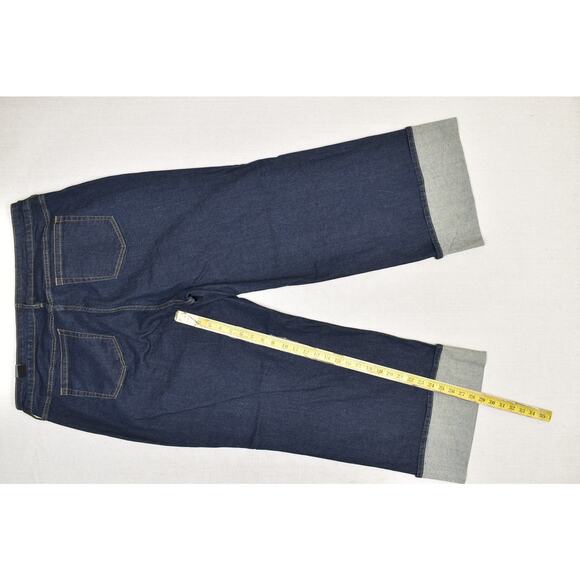 NEW Torrid Women's Plus Size 22R Vintage Straight Cropped Jeans - Picture 5 of 8